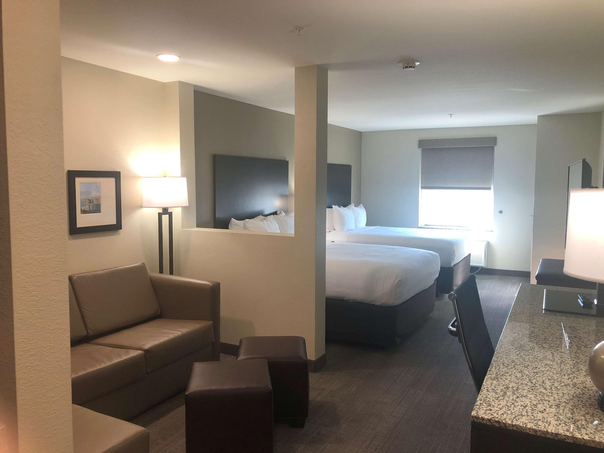 Ameniti Bay - Best Western Signature Collection Fruitville Bagian luar foto